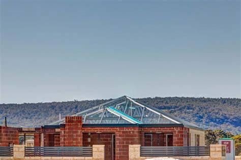 the avenue in hilbert|Our Difference .